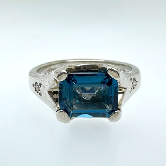 925 Sterling Silver Blue Topaz Ring with Crystal Accents - Size 6.75 - Picture 8 of 11